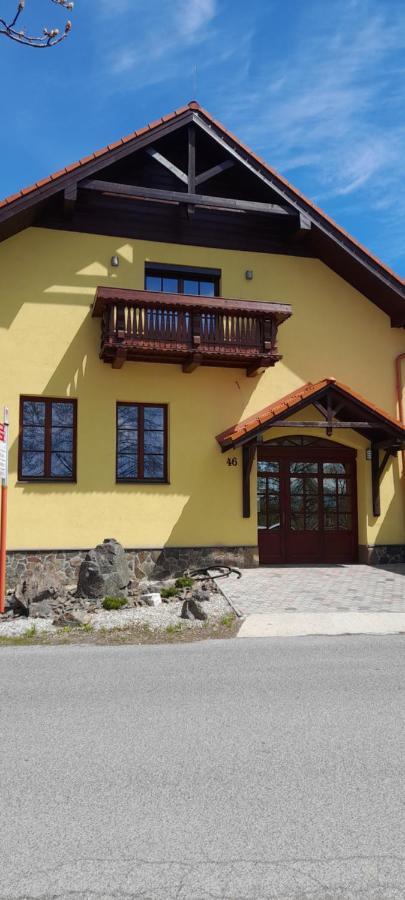 Apartmany Lumi Velky Slavkov Exterior photo