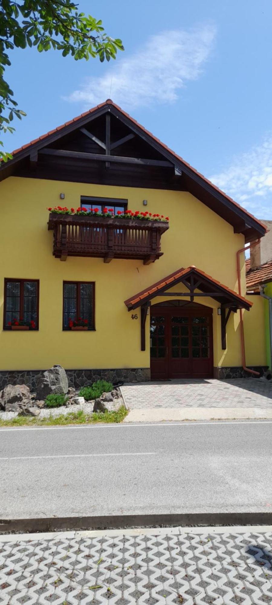 Apartmany Lumi Velky Slavkov Exterior photo