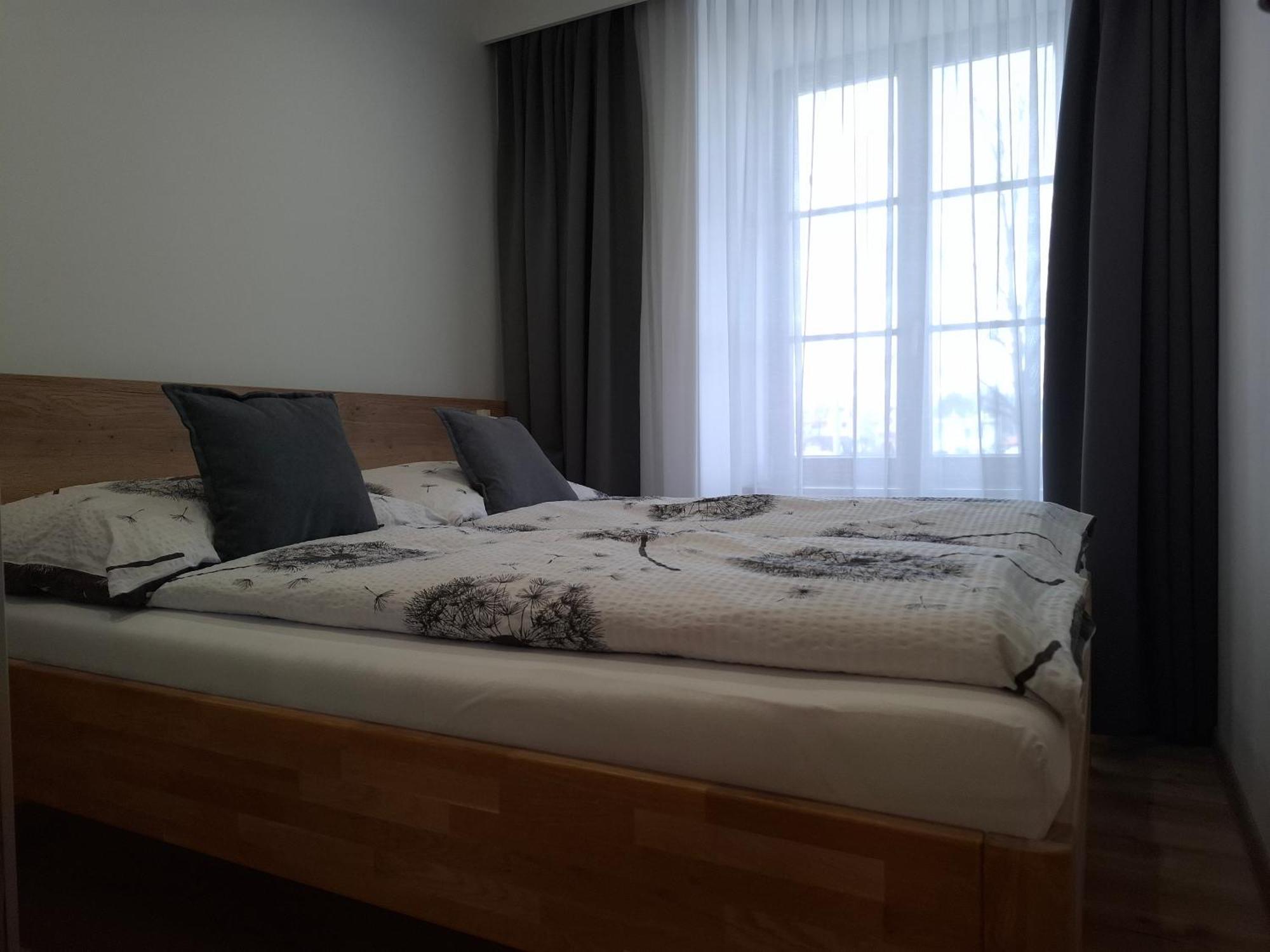 Apartmany Lumi Velky Slavkov Exterior photo